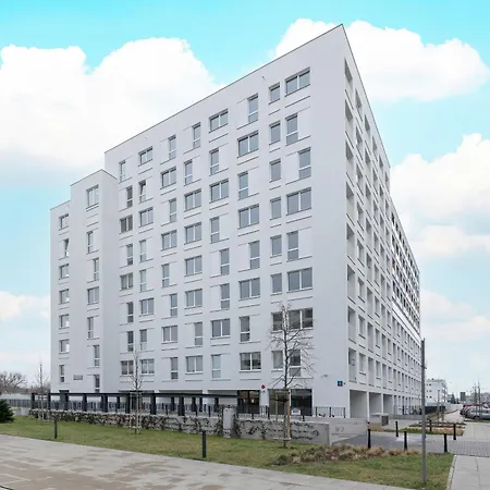 Warsaw Kotsisa Apartments With Parking By Noclegi Renters Exterior photo