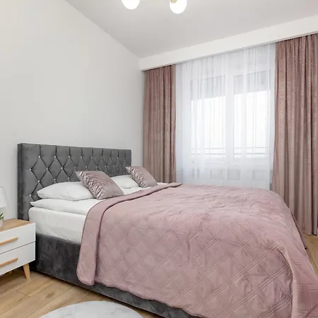 Warsaw Kotsisa Apartments With Parking By Noclegi Renters Exterior photo
