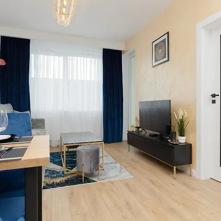 Warsaw Kotsisa Apartments With Parking By Noclegi Renters Exterior photo