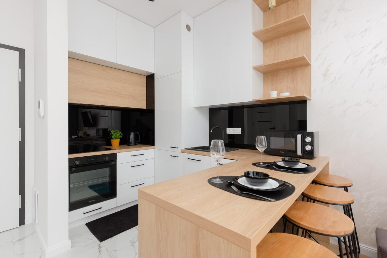 Apartmán Kotsisa With Parking By Renters Varšava