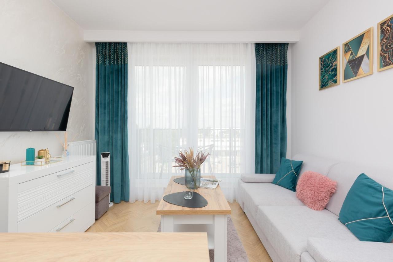 Kotsisa With Parking By Renters * Warszawa