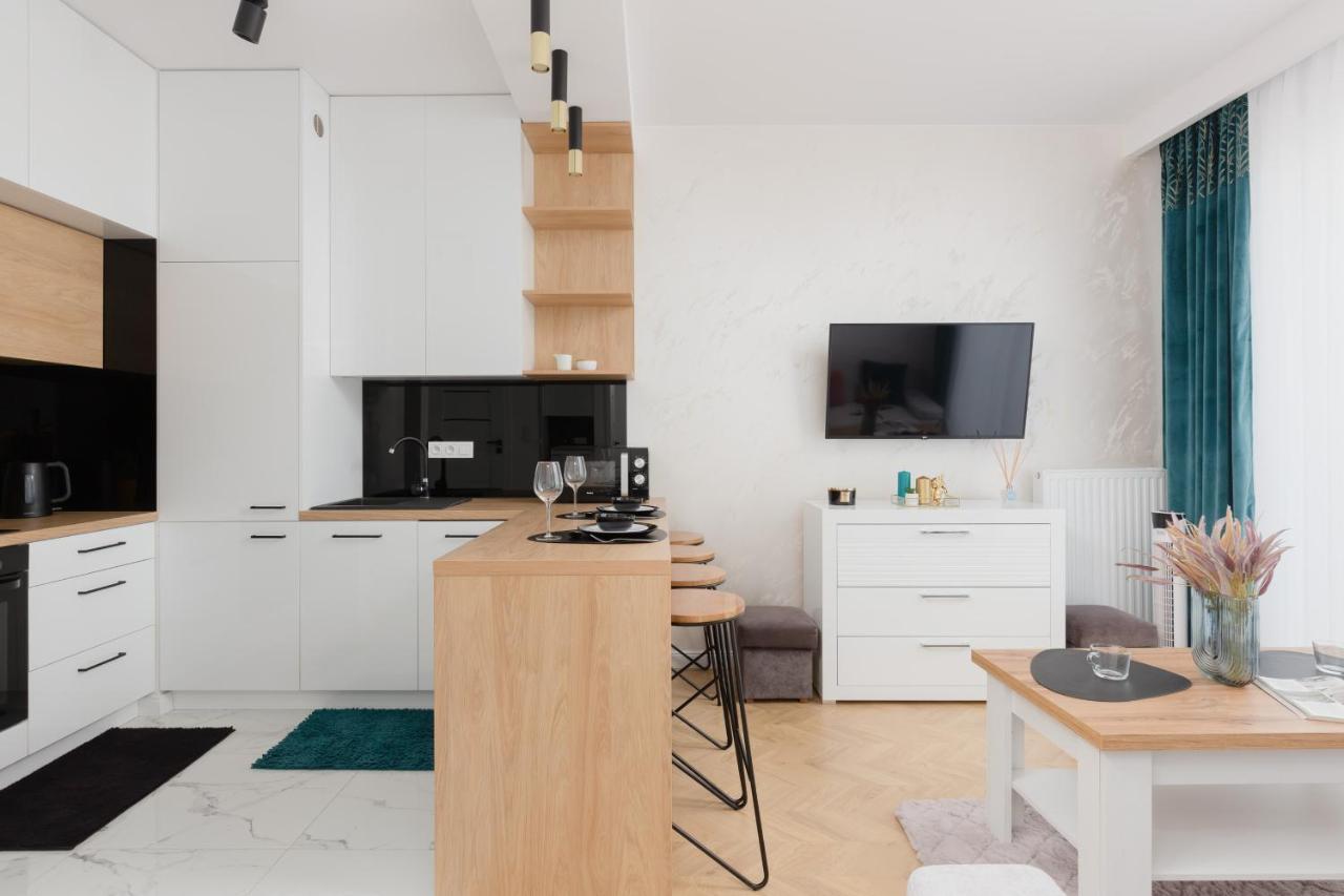 Apartmán Kotsisa With Parking By Renters Varšava